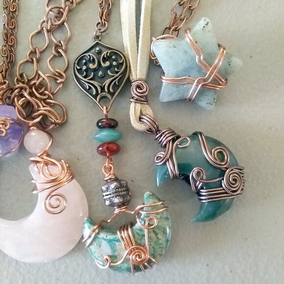 Chunky Green Labradorite Star! Unique Statement Necklace - Reiki + Meditations - Picture 14 of 15